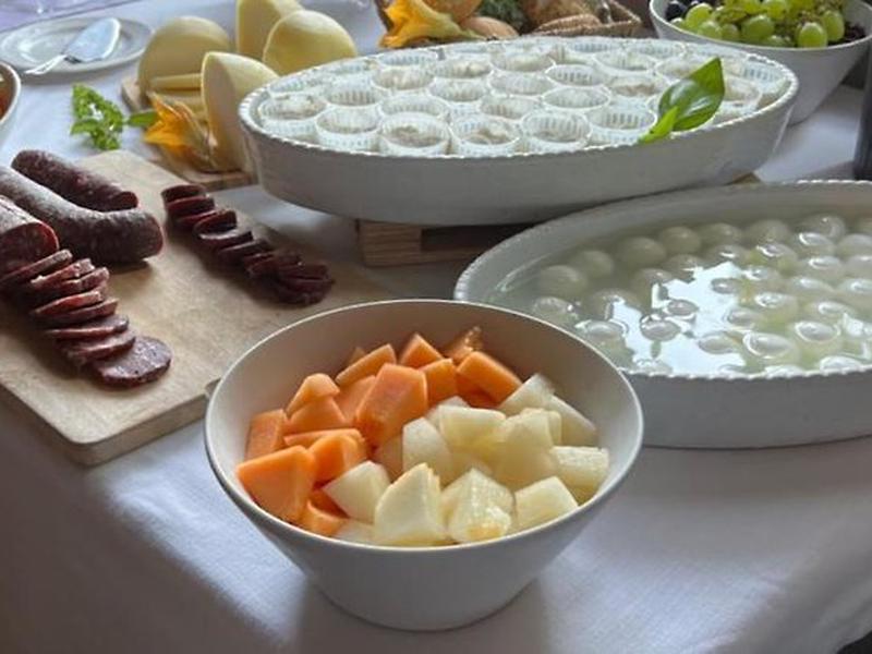 81261B525923A49D8A287BFA6E54CB1D