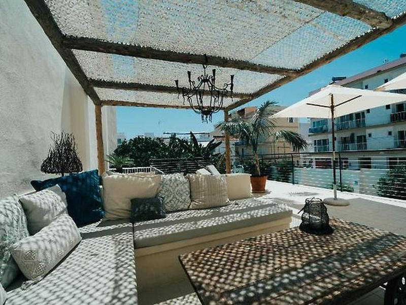 A6752723198AA0BA148F85366ECCD092