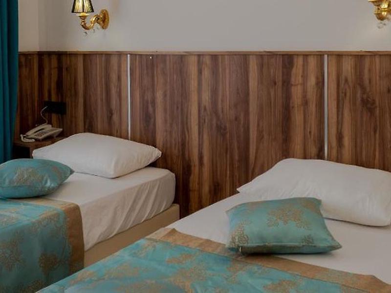 56C490F0DBF6535AEDA547F8017167CC