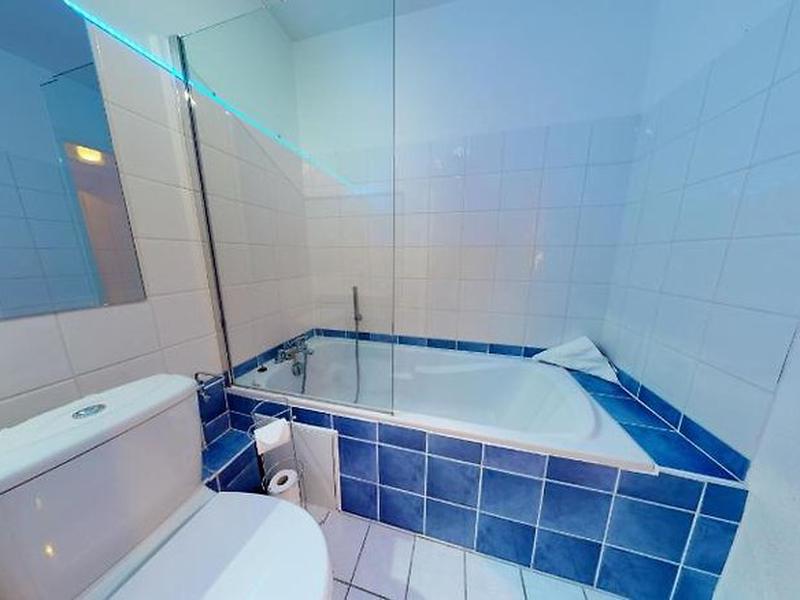 BEBB5EAC50FAB9803B8721AE3883DF76