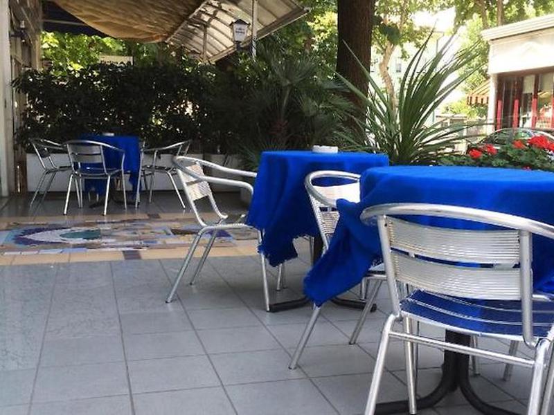 13315BB3A8A8A8E3453C15524DC6E22A