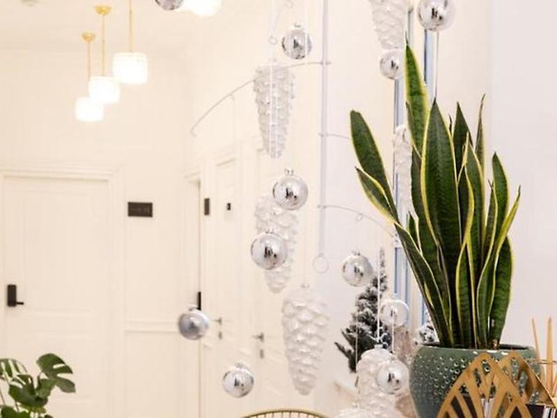 4930A422FB31B215DA10130715E9A8EB