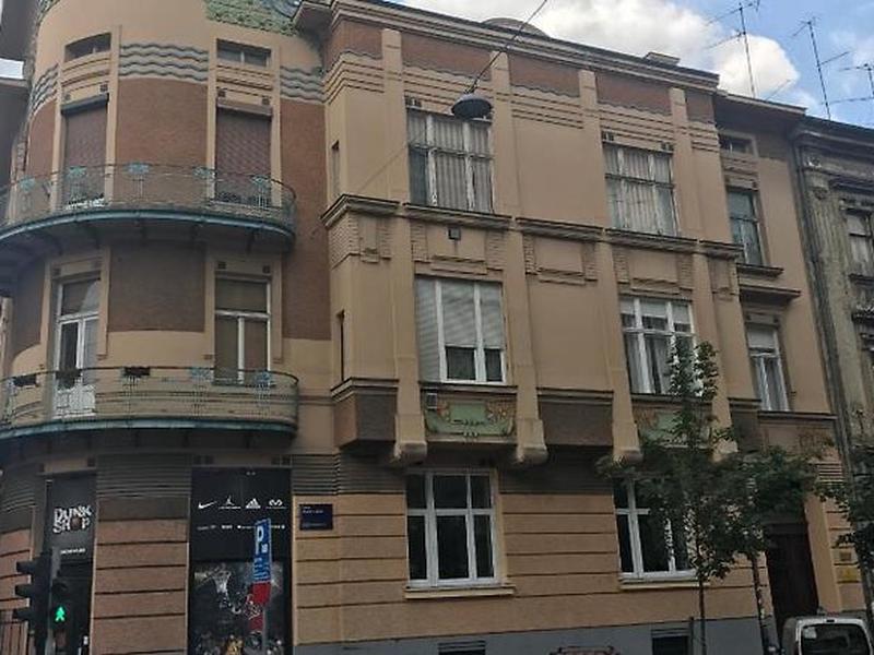 3C077F55766F7262CF7B6FD16D60D3EE