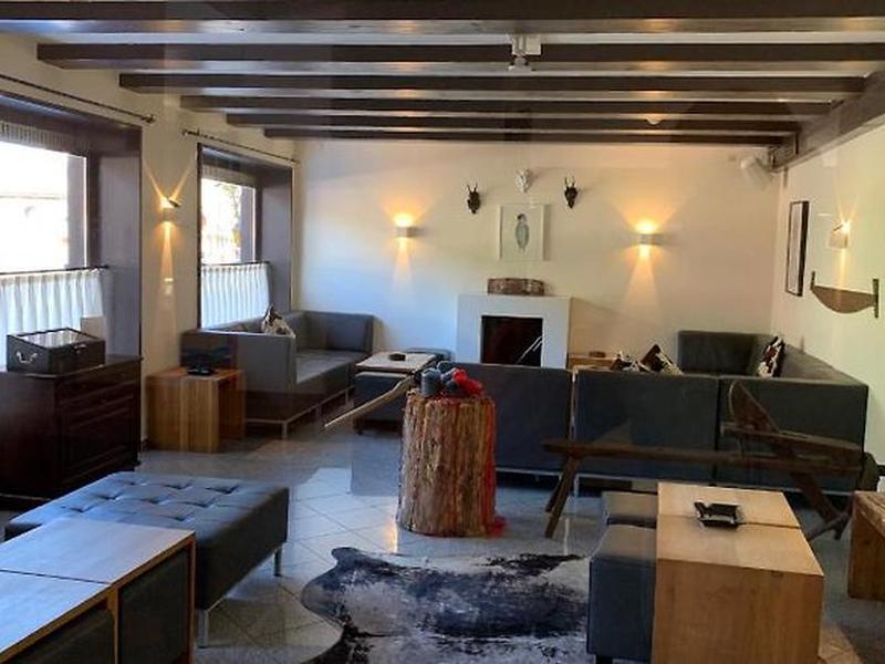 88DC9C047FAC69688B6E03CDC45A0761