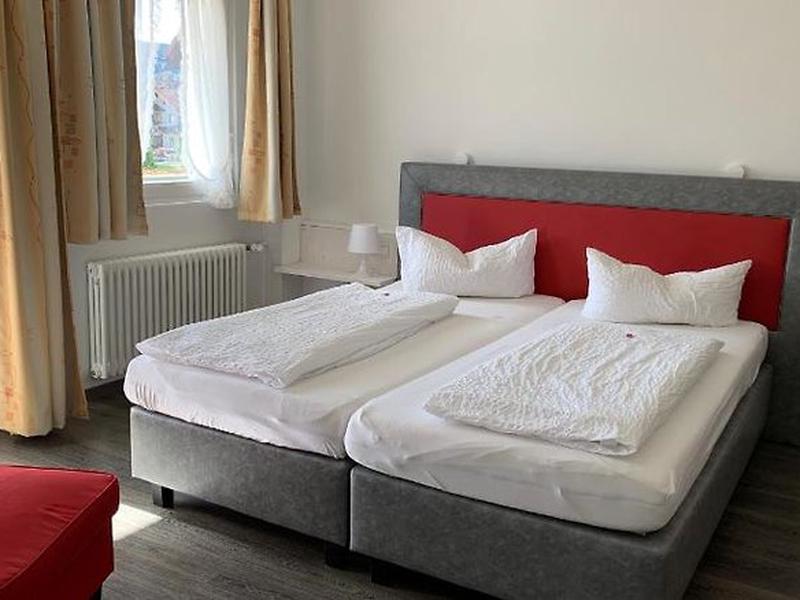 A4FFCAF07CAB36C2FEB224E1A29BC956