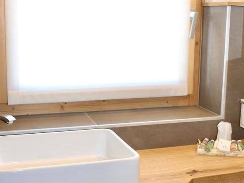 A07E121AB999525C97ECAA87BF15DB6B