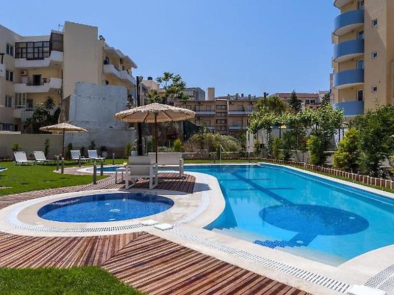 FBD4E218018DB3DF881527AC114ED843