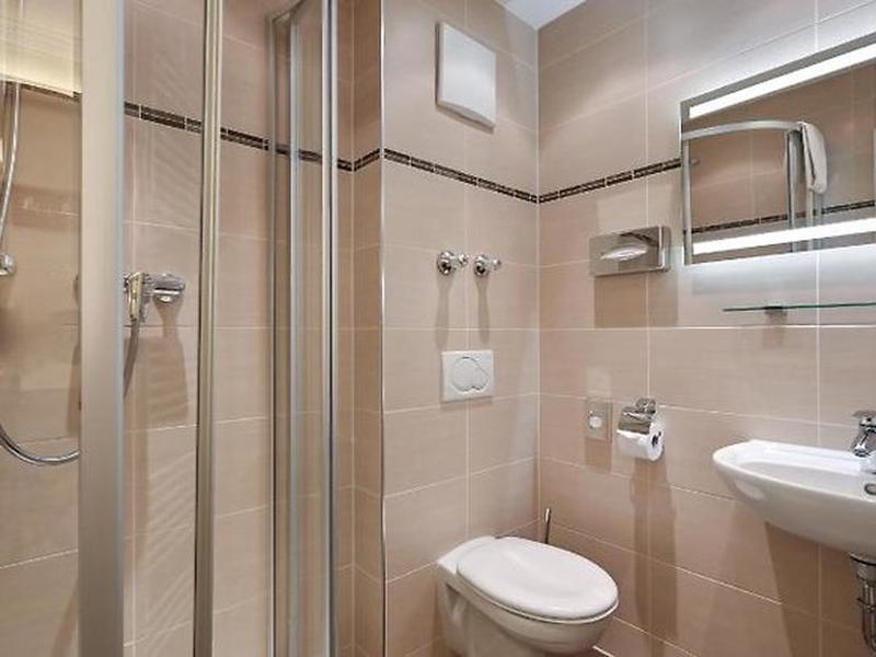 56D3AB2A7A194AC3ECCCFE7EE3C5B7CC