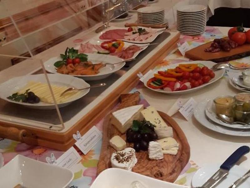 16CE5E1EF3CD43118623E0F1CF791E21