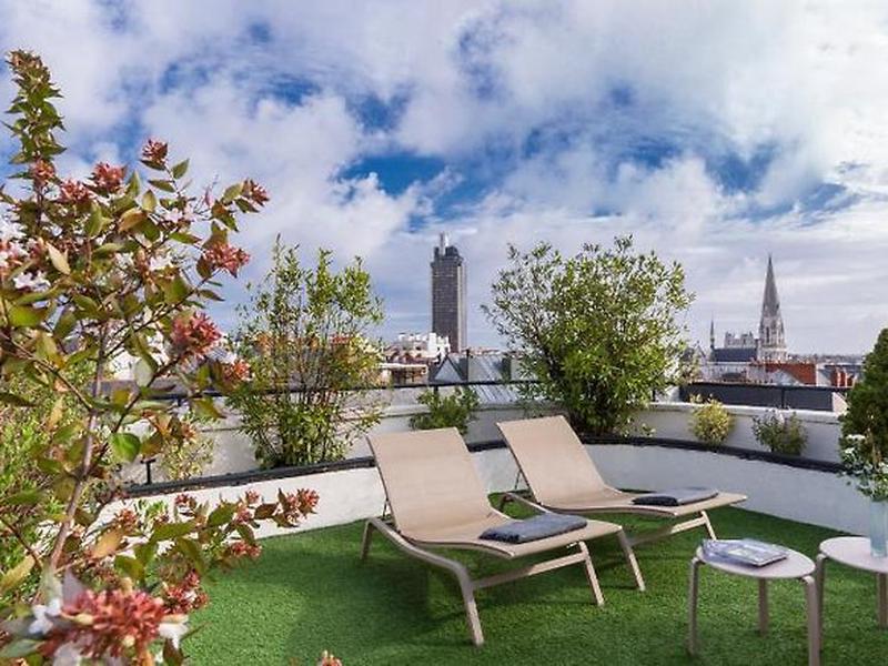 FCEEA7A996C07F748A056E704B9D8996