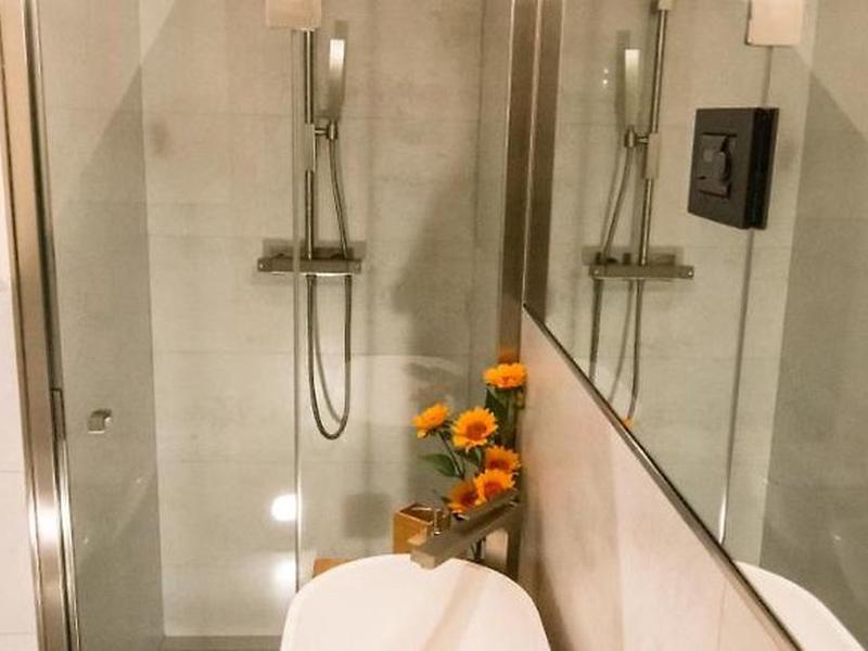 94C0EF8A8B31EA540FCAAEFE5ACE84B6