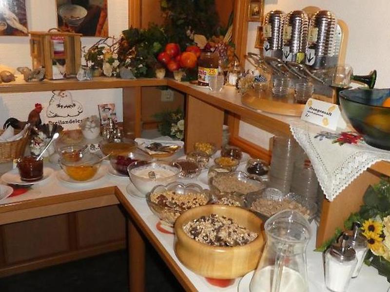 78F954B290747210313141D207D99018