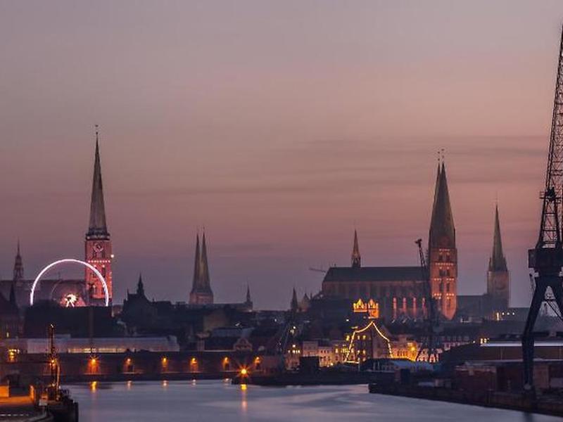 2117DA128C9CE902B4F03D709CD8B54B