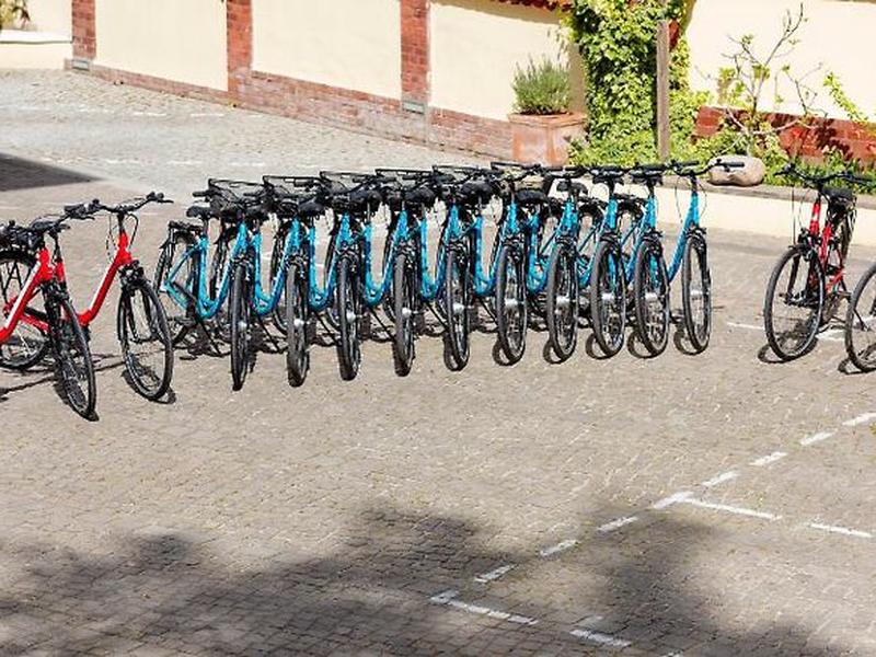 95CB08D5973E623DF9A71DD8BDDF6947