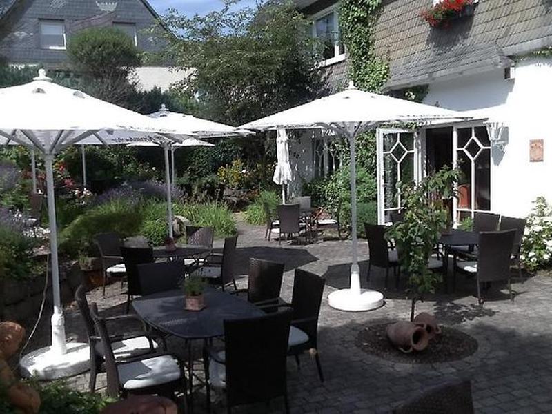 CFDBE48DCA68C7E37D5B254273077CEC