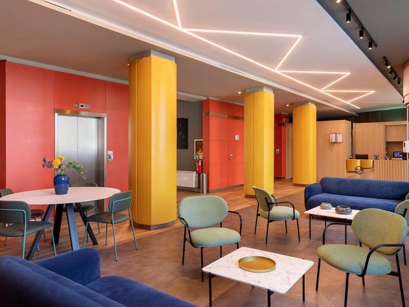 C3B727E1E0402E874A78859D4C514C6D