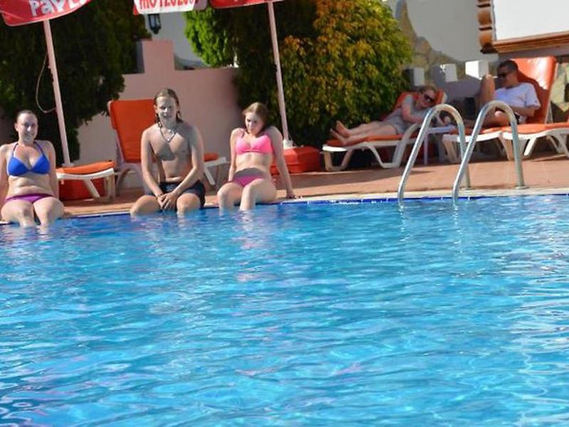 3B2B0200CA910A9F0EDF5BC5CFED3132