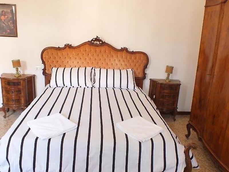 0F23FEE2F5D3FD2A795BB6BAEDCBEE98