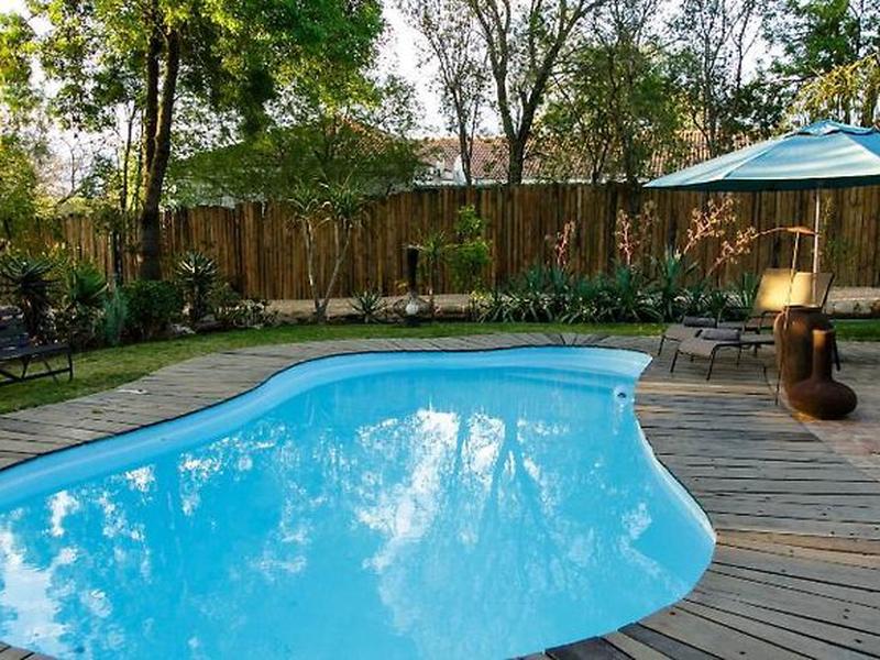 0996E6498C099351EE856168C65CC3B1