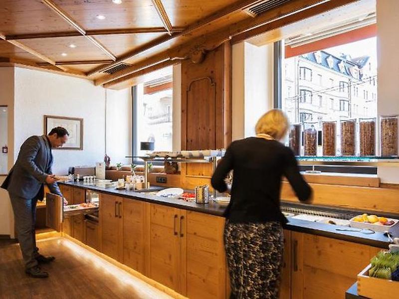 D61CEE5C296B0A071BCF6D24568CE270