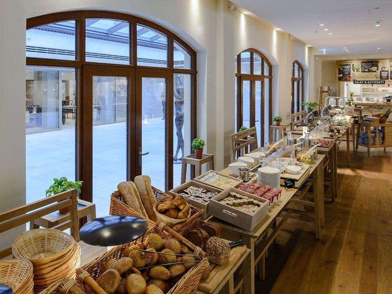 E59B4D29768BA16EF6CA855EB8EA0385