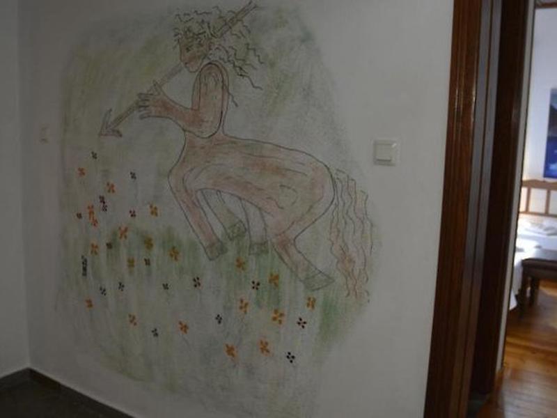 56D76E93D01D562094FA8C614F15D382