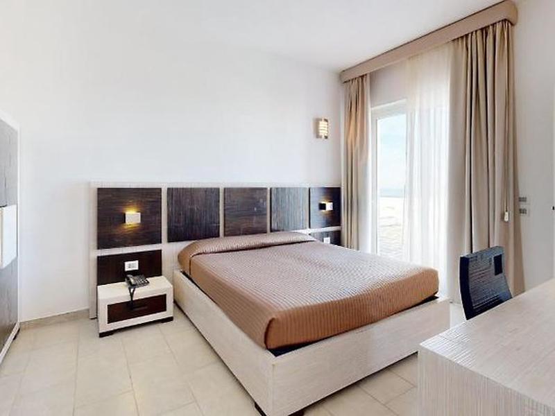 756CD7DFA918784D9306A1CFE089EFA8