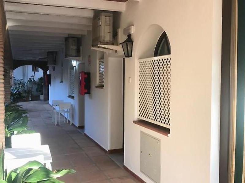 835597FFEE4C4D742350F0D1C2C4EF23