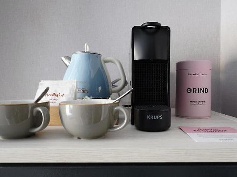 27FF3DE1CAEA7E0B38BFD671032BD14A