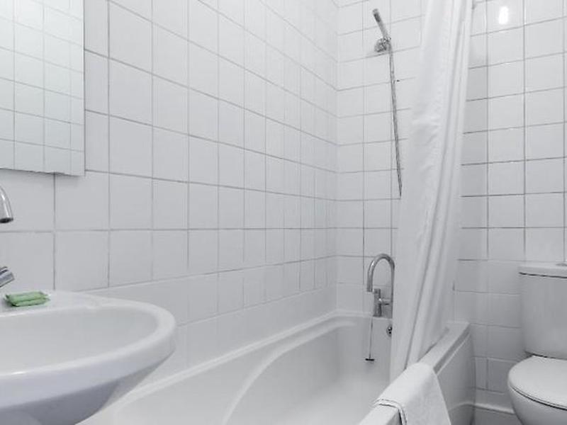 59680A2841247F208E5955AC6006153B