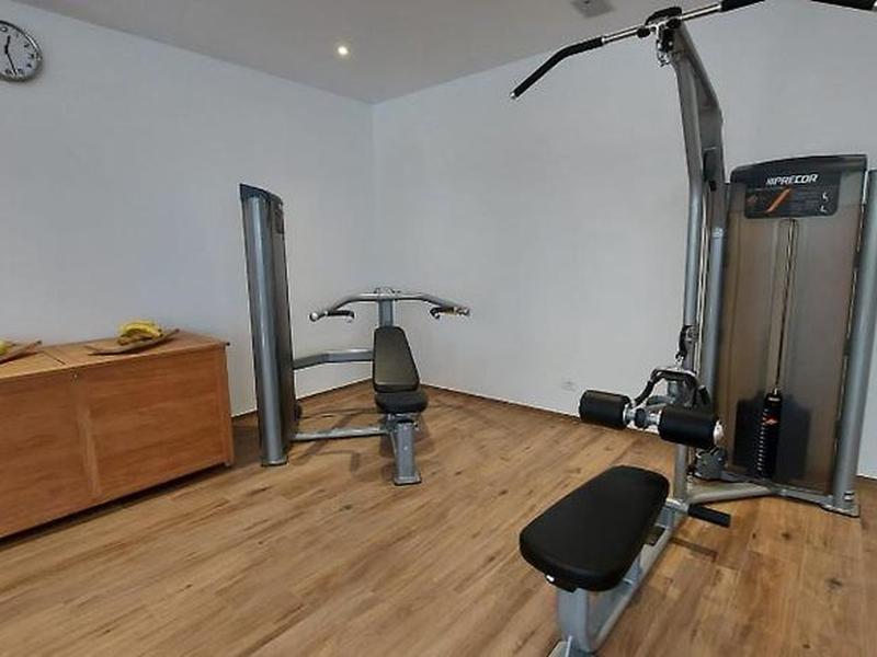 C15D5656DCBFDB6CF7EC3CAE5D517385