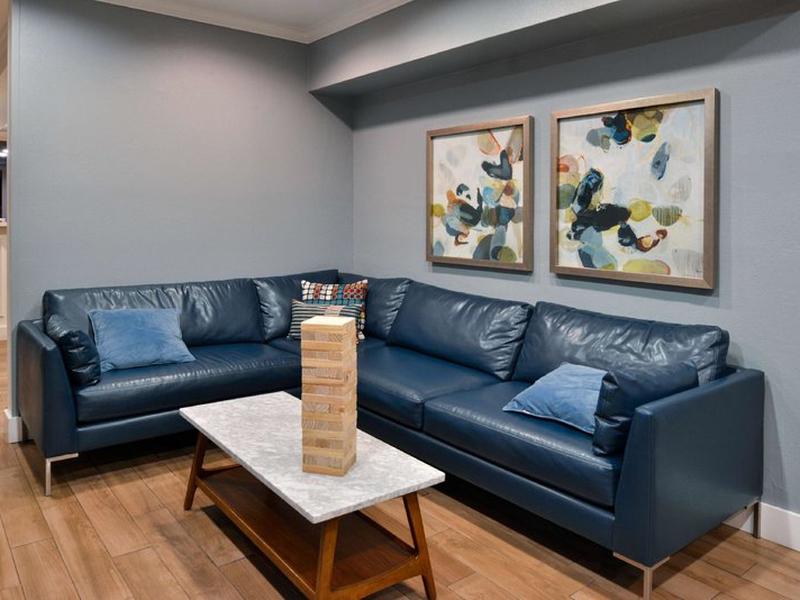 CBFFB55DD1B85415C832646C8BC50154