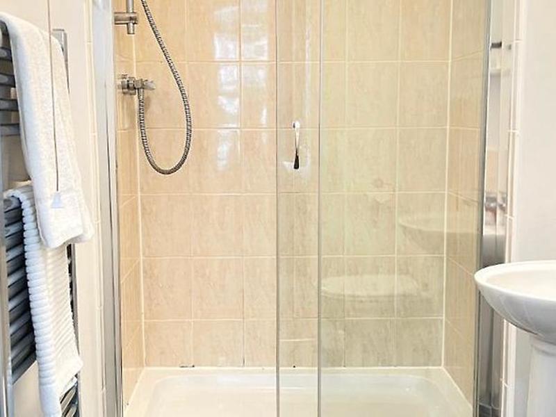 A860B200B16EC3845869D3E7F33E7062