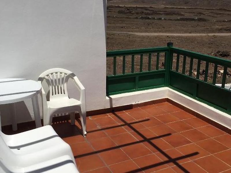 F1961BBE887C7BE83A104C1027D11464