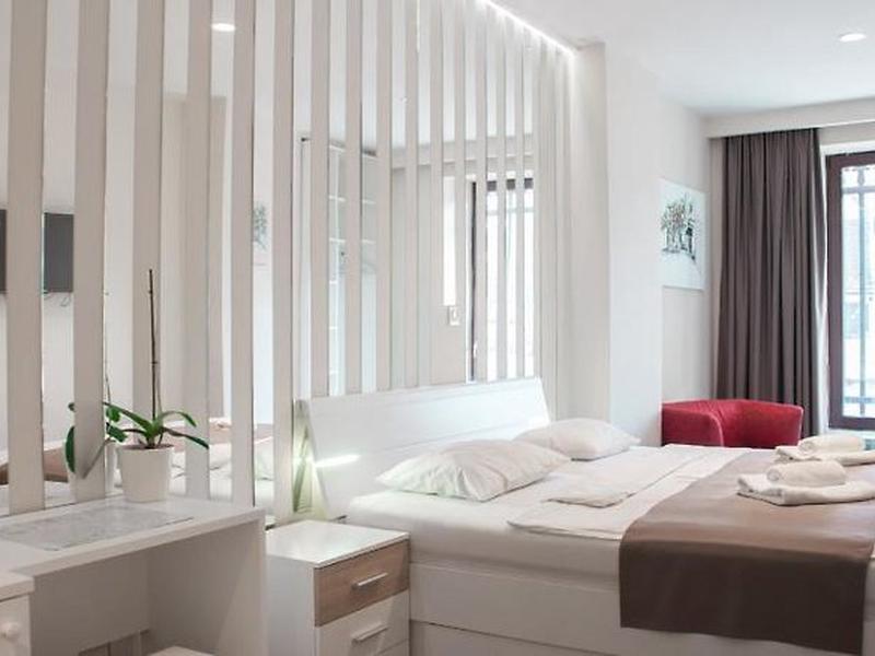 8985C0958C6A49ADCAFE7849C008C9C6