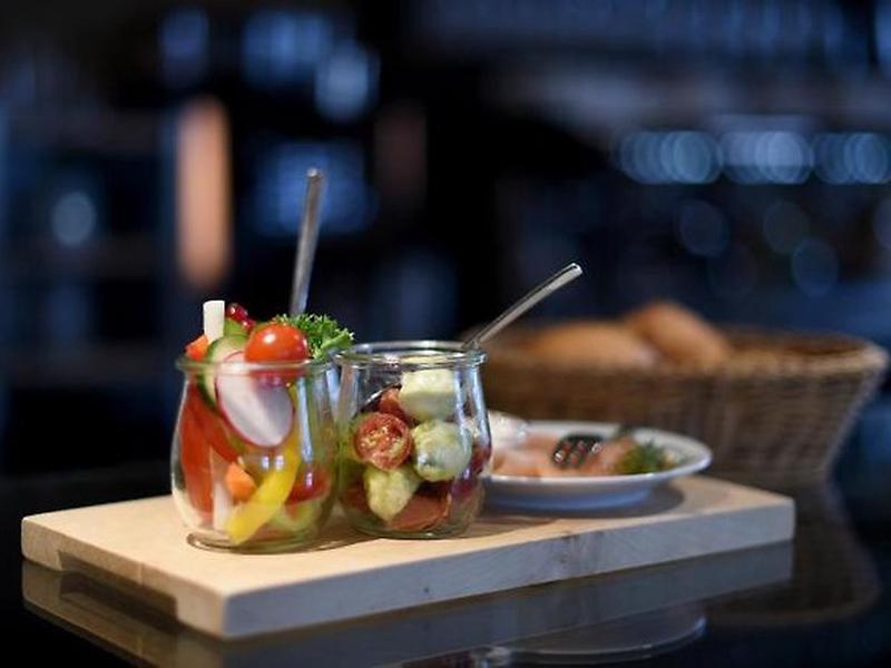 A5866C7519DD3FD2E9BE7FF789464BE6