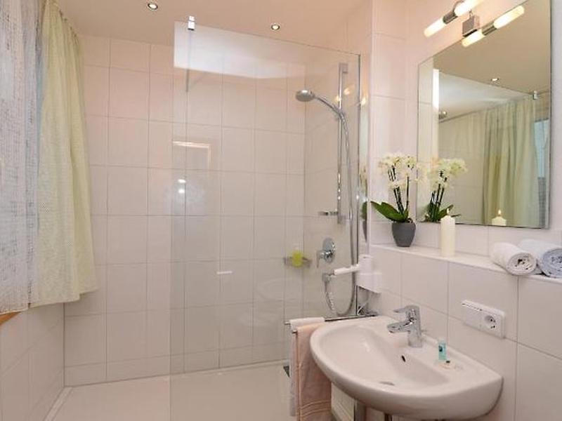 F54A87F380BFC401D2D0DAD87710A5E4