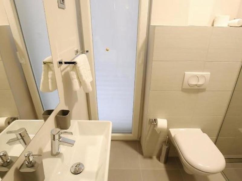 6C0D59BF63988FFF1EFABDBC286D4206