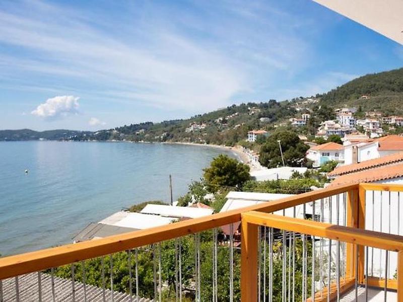 C68259F821E48A21DB3DC437B72897D5