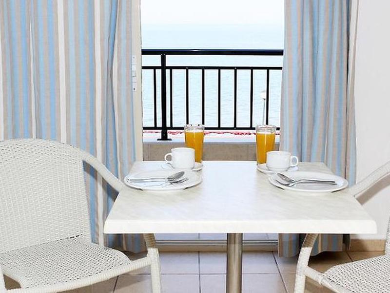 E3A64CC880D4B2A77662B32931E9968A