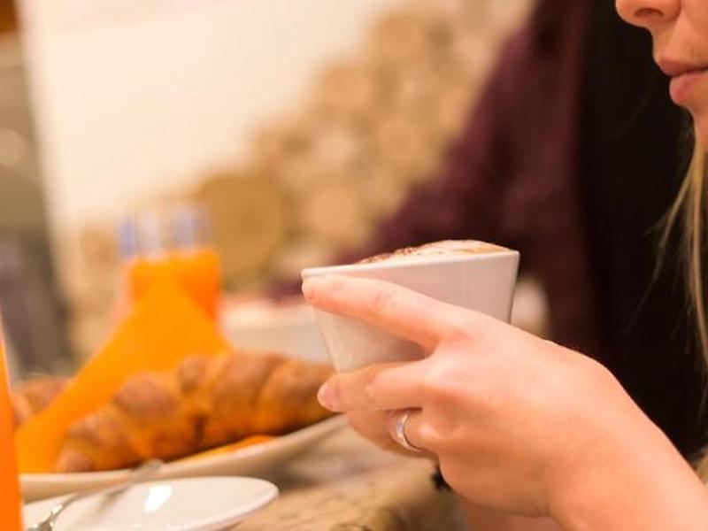 81625151567A767F203F54F1166343C6