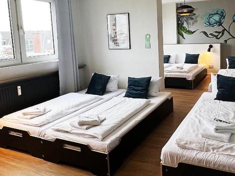 8DCBDCDC44CADBBD4CE8BEB5EFEA5E32