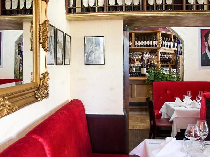 79ADA57FDF42B5347E97CE17CA08845D