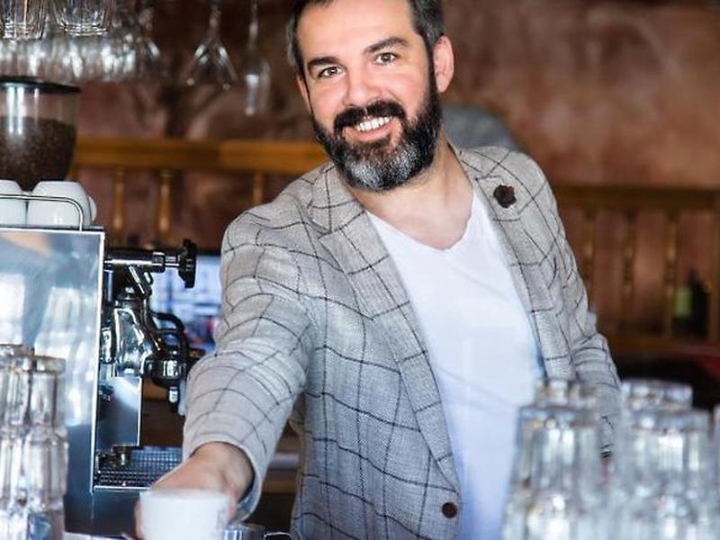 8E5ABF85CEE79E63DAC584C4E07D97CB