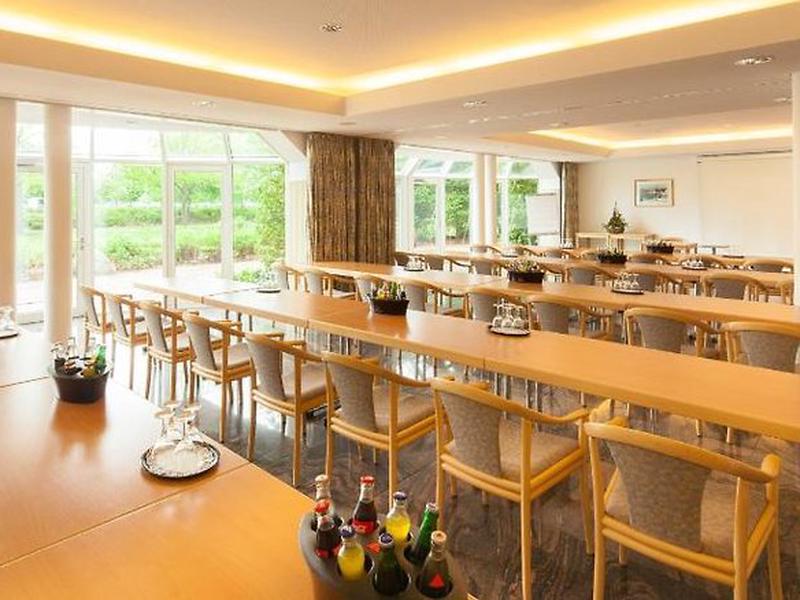 2CB0EF4115A3AB53217783C6D27D19F6