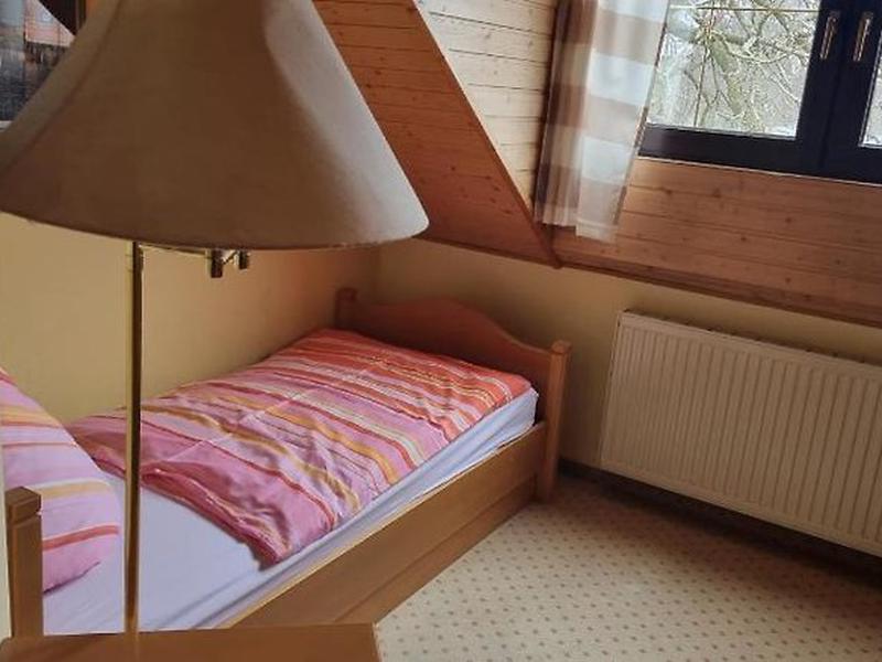 15F5712DF91340F6E96319D950D44C28