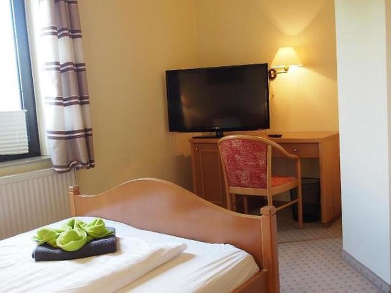 05F7CBE3BBE3C938933F350C11BA7BAF