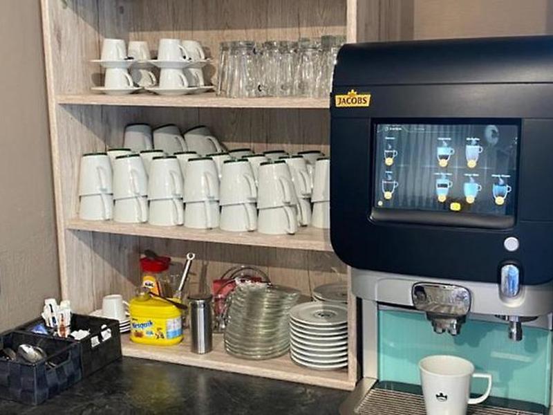 EDBC5A07E85DD49B9FDF5FD1568DD81C