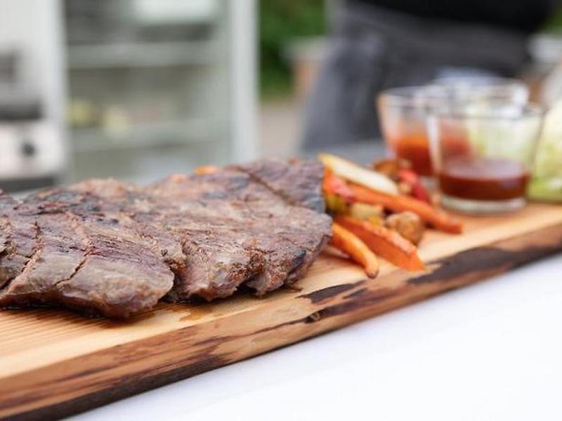 E38F4936E066881F0B0A8830C67407FB