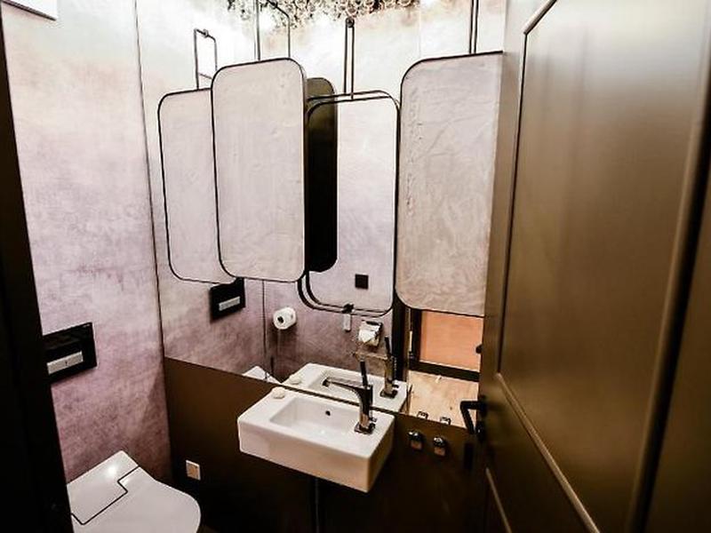 E74E28AC4E6E94593A59EF08E90FB32F